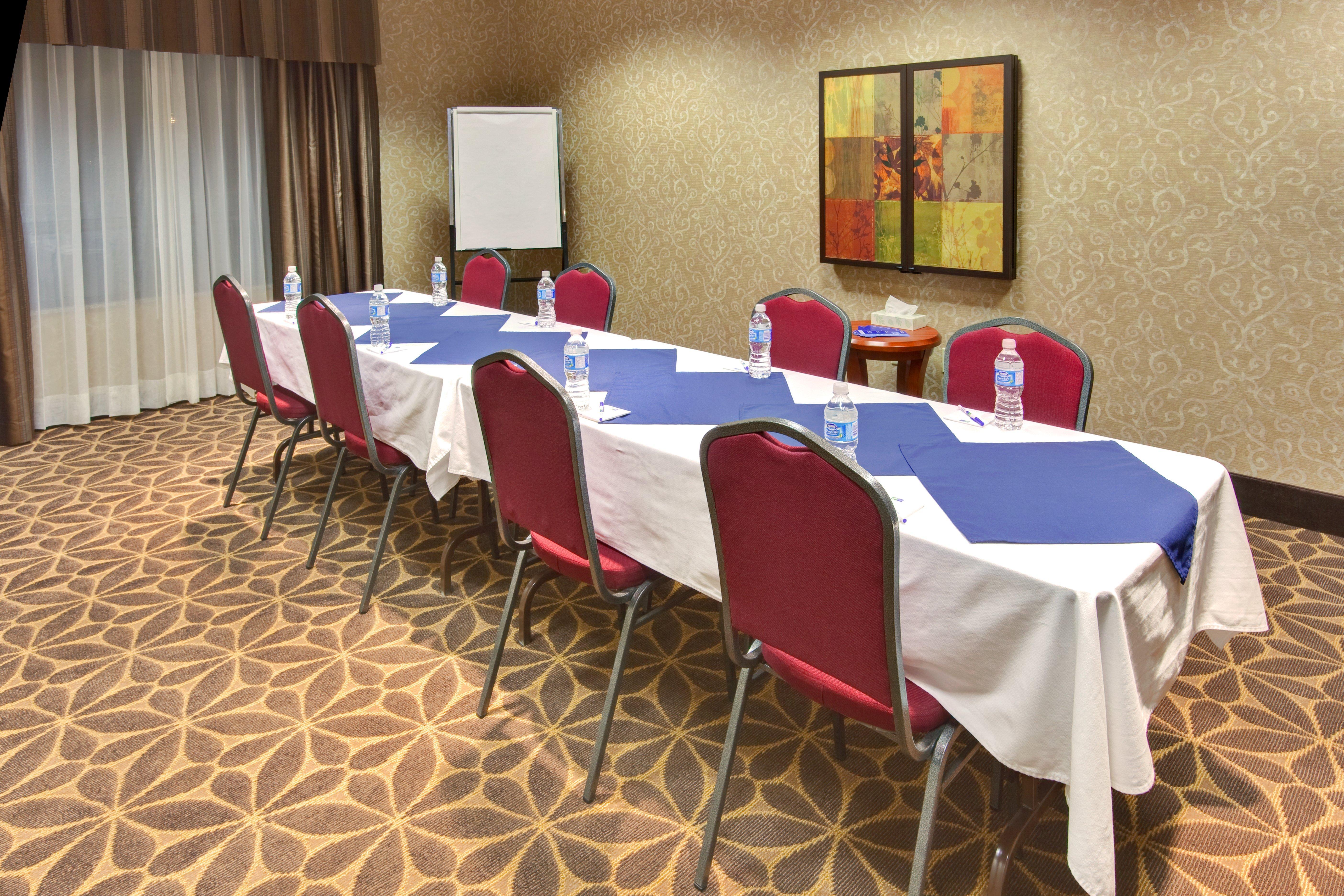 Holiday Inn Express Hotel & Suites Brockville By Ihg Εξωτερικό φωτογραφία