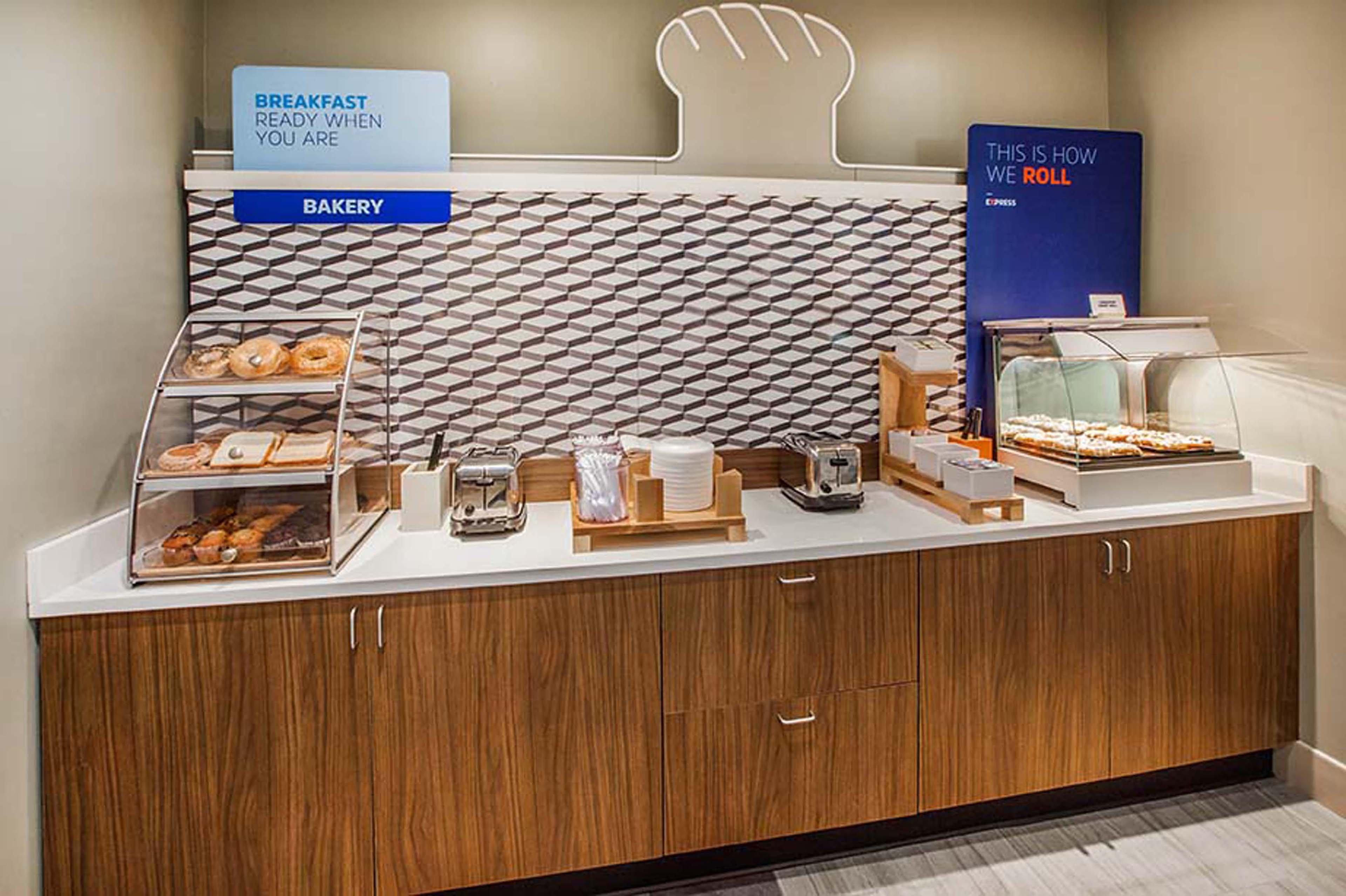 Holiday Inn Express Hotel & Suites Brockville By Ihg Εξωτερικό φωτογραφία