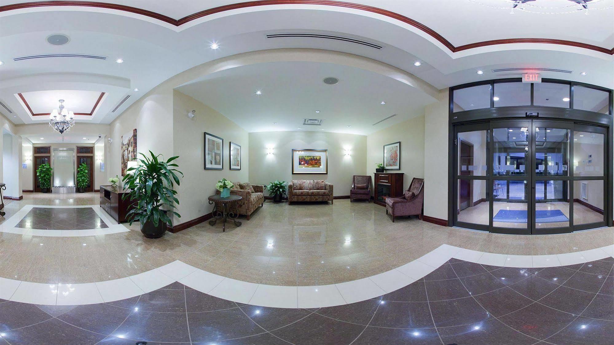 Holiday Inn Express Hotel & Suites Brockville By Ihg Εξωτερικό φωτογραφία