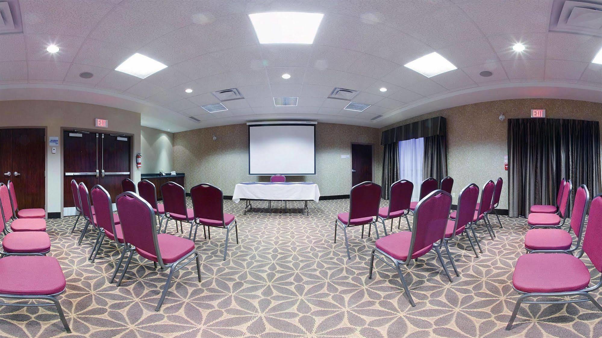 Holiday Inn Express Hotel & Suites Brockville By Ihg Εξωτερικό φωτογραφία